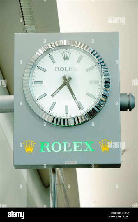 rolex dubai airport